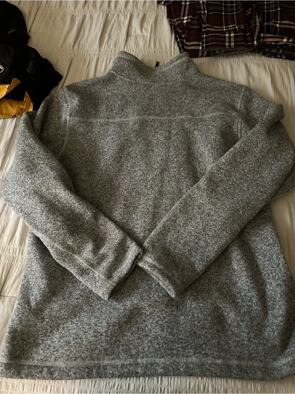 The North Face Men’s Grey Heather Quarter-Zip Fleece Pullover